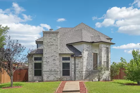 12848 Hilltop Dr, Balch Springs, TX 75180