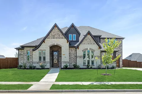 2404 Rockwood Ln, Mansfield, TX 76063