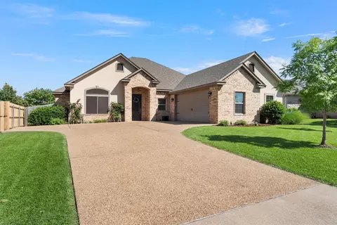 41 N Shore Cir, Waco, TX 76708 photo 4