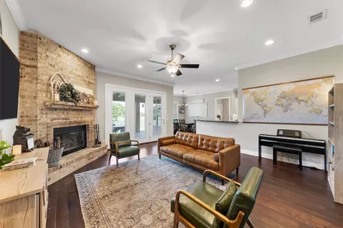 41 N Shore Cir, Waco, TX 76708 photo 9