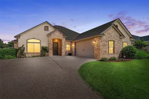 41 N Shore Cir, Waco, TX 76708 photo 5