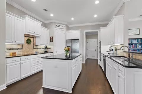 41 N Shore Cir, Waco, TX 76708 photo 15