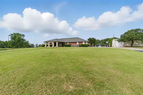 421 Olive Branch Rd, Brock, TX 76087