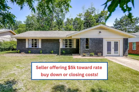1309 Manor Dr, Cleburne, TX 76033