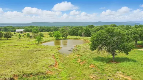 1152 Davenport Rd, Santo, TX 76472