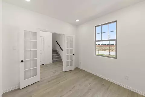 1900 Bearskin Dr, Celina, TX 75009 photo 4