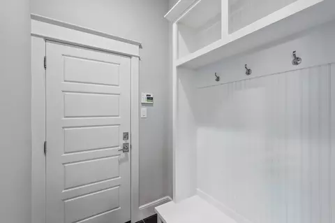 526 E Worth St, Grapevine, TX 76051 photo 19