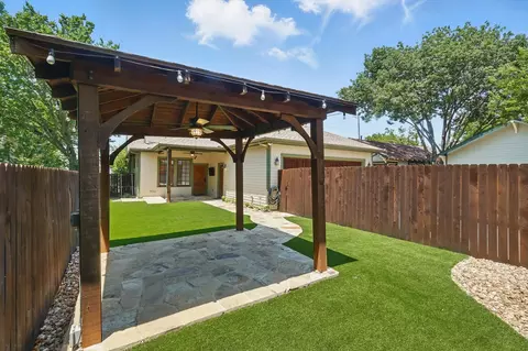 526 E Worth St, Grapevine, TX 76051 photo 35