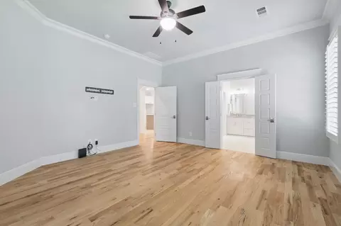 526 E Worth St, Grapevine, TX 76051 photo 22