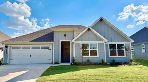 1149 Keystone Dr, Granbury, TX 76048