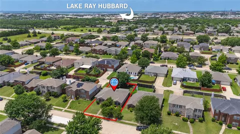 1458 Foxwood Ln, Rockwall, TX 75032