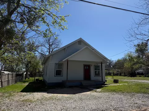 602 W Walcott Ave, Comanche, TX 76442