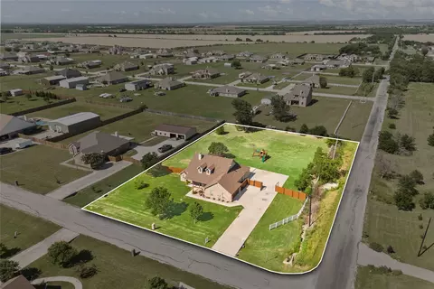 1000 Macadamia St, Venus, TX 76084