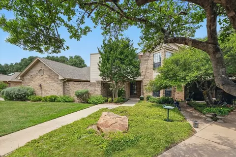 6201 Sea Meadow Dr, Fort Worth, TX 76132