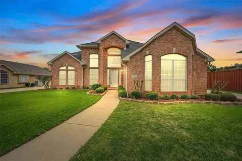 518 Hawthorne Dr, Murphy, TX 75094