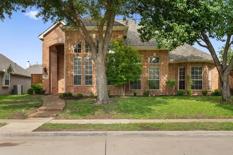 8400 Halliford Ct, Plano, TX 75024