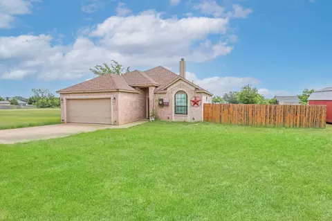 4109 Seminole Trl, Granbury, TX 76048