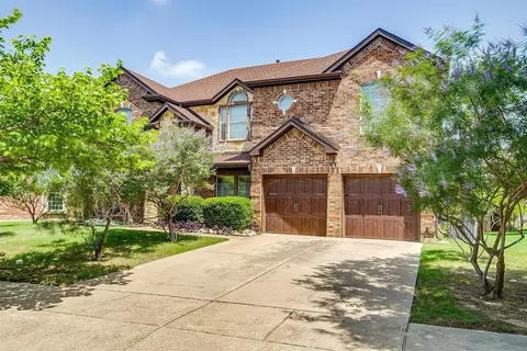 5040 Pallas Ct, Fort Worth, TX 76123