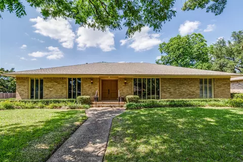 4245 Royal Ridge Dr, Dallas, TX 75229