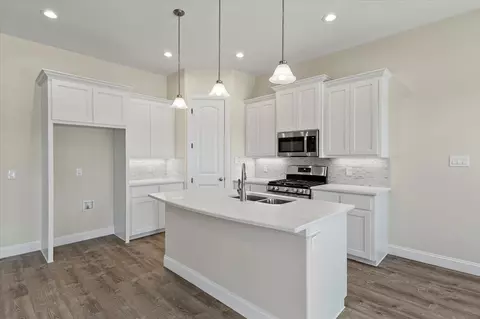 Kitchen - 2799 Fm-3218, Commerce, TX 75428 photo 4 of 4