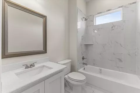 Bath - 2799 Fm-3218, Commerce, TX 75428 photo 1 of 4