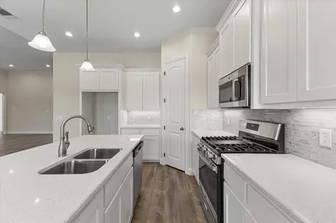 Kitchen - 2799 Fm-3218, Commerce, TX 75428 photo 1 of 4