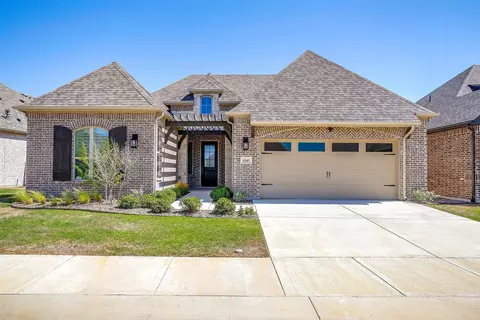 6145 Lucia Dr, Fort Worth, TX 76123