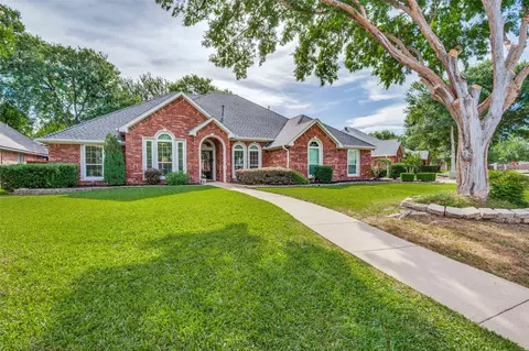 1314 Waterwood Dr, Mansfield, TX 76063