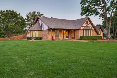 1205 Mount Gilead Rd, Keller, TX 76262