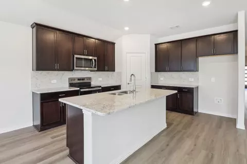 6612 Stone Elm Ln, Fort Worth, TX 76123