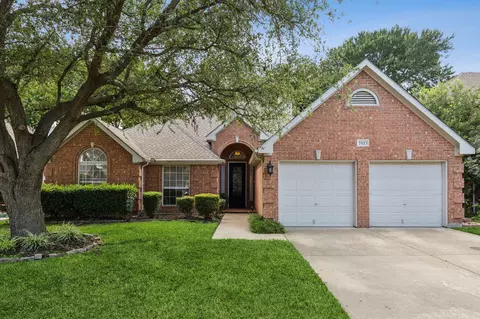 3925 Oak Park Dr, Flower Mound, TX 75028
