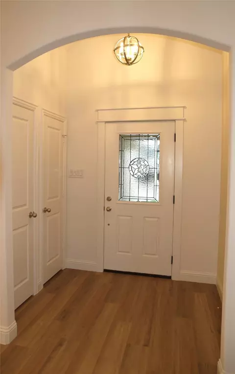Entry Way - 705 Raylan St, Springtown, TX 76082 photo 3 of 3