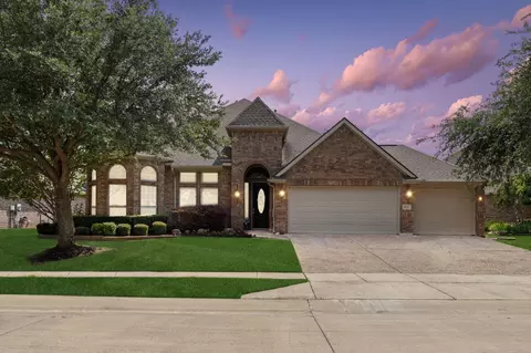 915 Shoal Creek Dr, Fairview, TX 75069