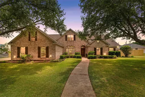 118 Royal Springs Ln, Crawford, TX 76638