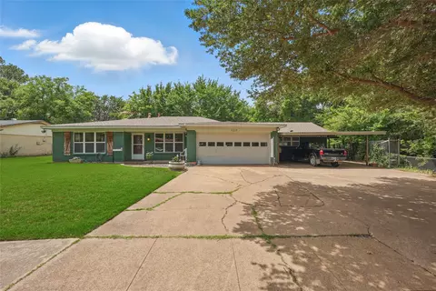 1317 Elby St, Irving, TX 75061