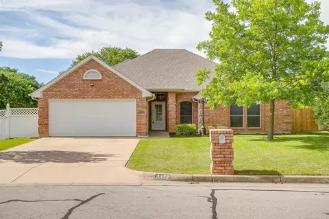 1177 Little Stone Ln, Burleson, TX 76028