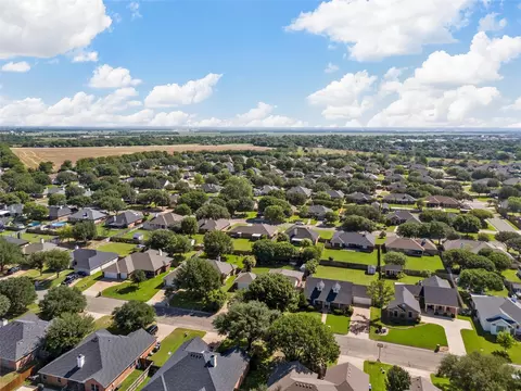 10513 Rayburn Way, Waco, TX 76708 photo 32