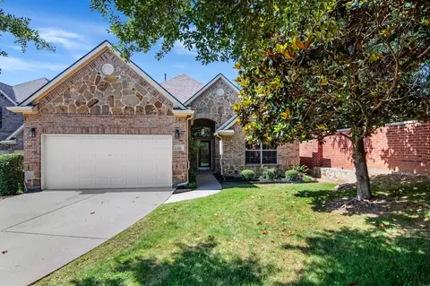 100 Park Haven Blvd, Euless, TX 76039