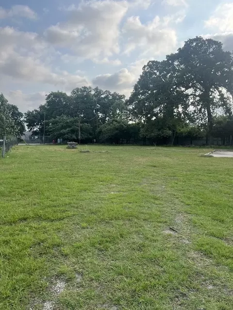 1569 Swan Ct, Pelican Bay, TX 76020
