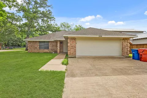 208 Jouette St, Farmersville, TX 75442