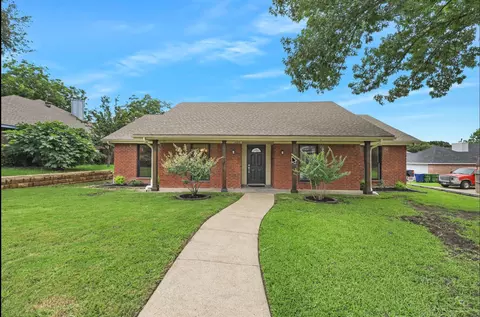 1429 Knob Hill Dr, Garland, TX 75043