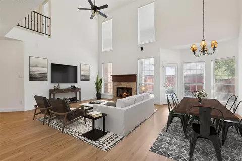 1084 Leisure Ln, Irving, TX 75063