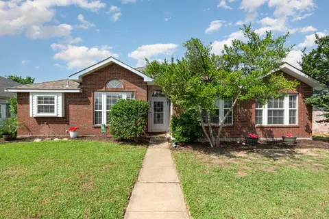 7037 Longo Dr, The Colony, TX 75056
