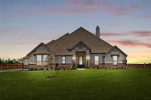 9312 Bluestem Ln, Dish, TX 76247