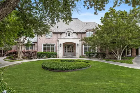 8722 Arbor Park Ct, Dallas, TX 75243