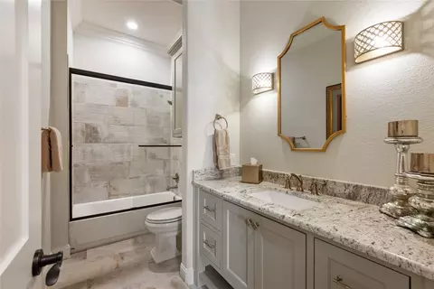 Bath - 2202 Lyons Ct, Midlothian, TX 76065 photo 7 of 7