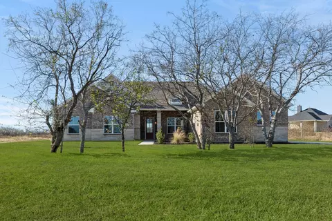 1481 Saguaro Trl, Joshua, TX 76058
