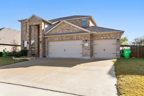 2013 Elara Dr, Haslet, TX 76052 photo 2