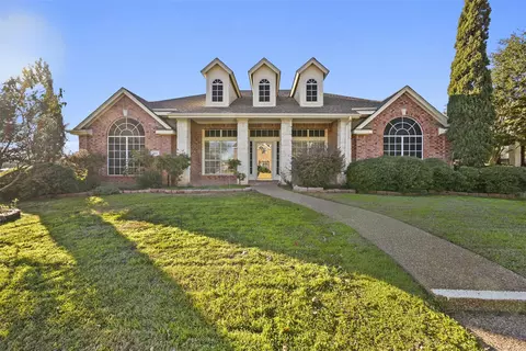 3901 Moonbeam Ct, Plano, TX 75074
