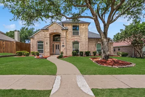 9117 Roundbluff Rd, Plano, TX 75025